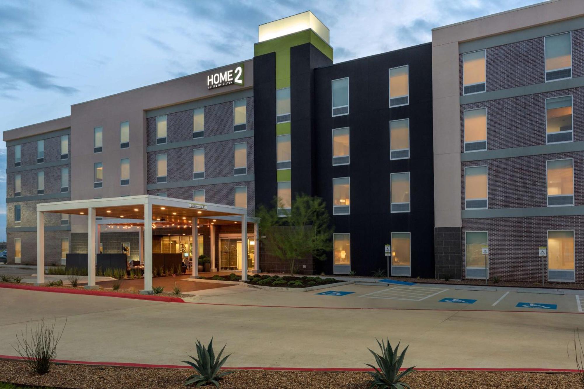 Home2 Suites By Hilton Houston Katy Exterior photo